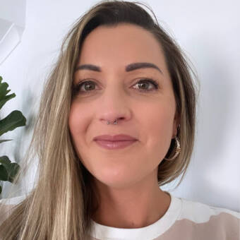 The avatar of Candice