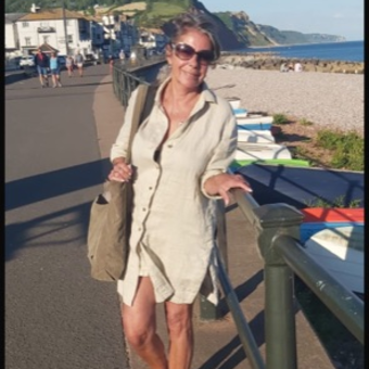 The avatar of Michelle