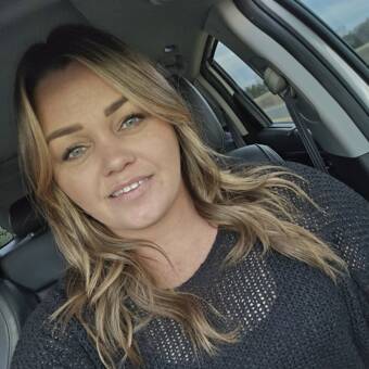 The avatar of Ashley