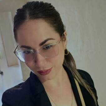 The avatar of Amelia