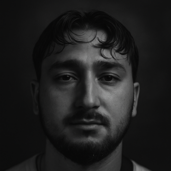 Avatar Khan