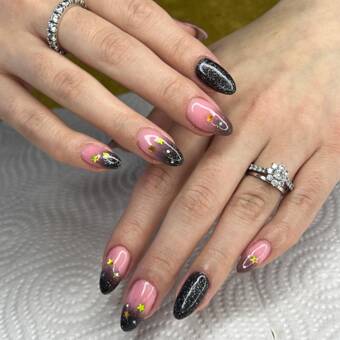 The avatar of Violet