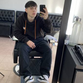 The avatar of Mauricio