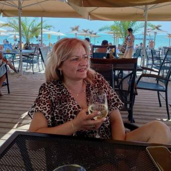 的化身 Теодора