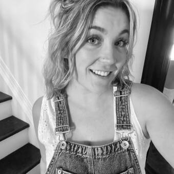 O avatar de Sharon