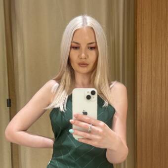 Hình đại diện của Katherina