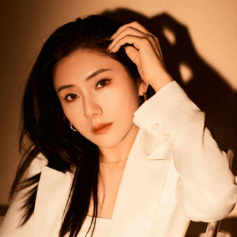 The avatar of Maggie