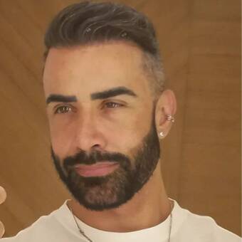 The avatar of Gabriel
