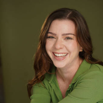 الصورة الرمزية لـ Reanne