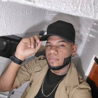 The avatar of Leonel