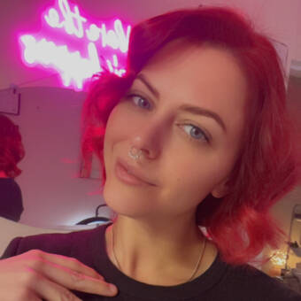 الصورة الرمزية لـ Katie