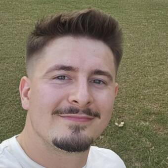 L'avatar appartenant à Madalin