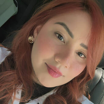 The avatar of Lorena