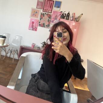 The avatar of Valeporcolores