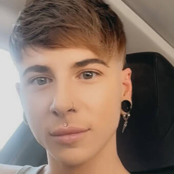 The avatar of Zachary