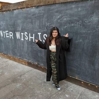 次のアバター： Akira