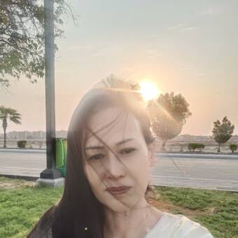 Henkilön Leonila avatar