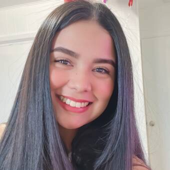 الصورة الرمزية لـ LIZ