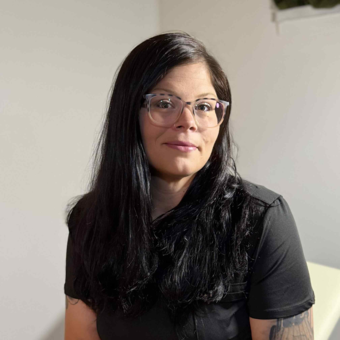 次のアバター： Chantal