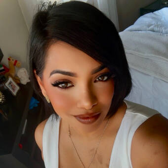 The avatar of Candice