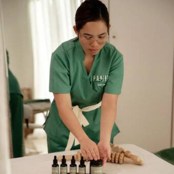 The avatar of Veronica