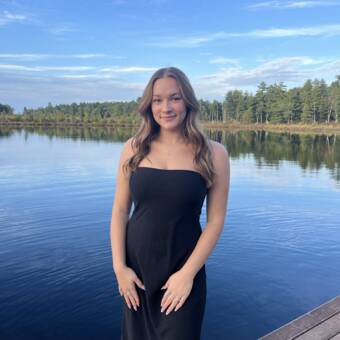 The avatar of Christina