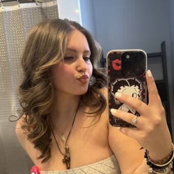 The avatar of Stacey