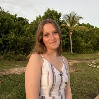 The avatar of Emma