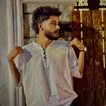 O avatar de Dinu