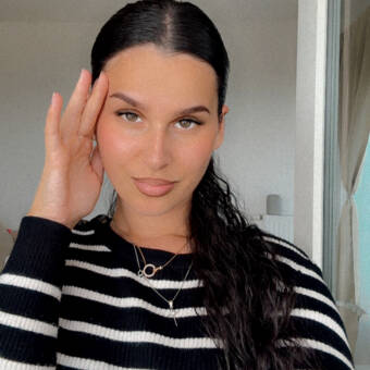 Henkilön Maëlly avatar