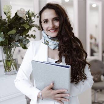 Henkilön Oksana avatar