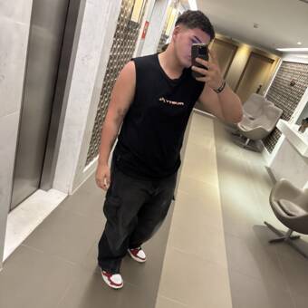 الصورة الرمزية لـ alex