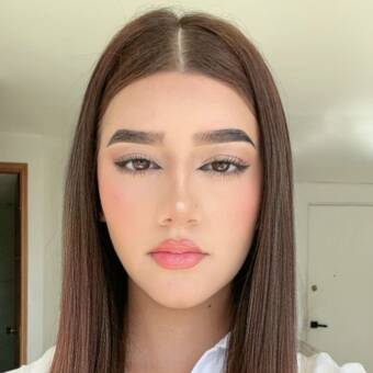 The avatar of Isabella