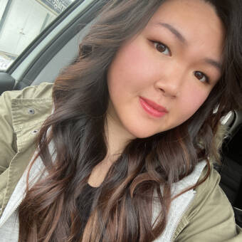 The avatar of Vivian