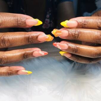 The avatar of Amanda Vee