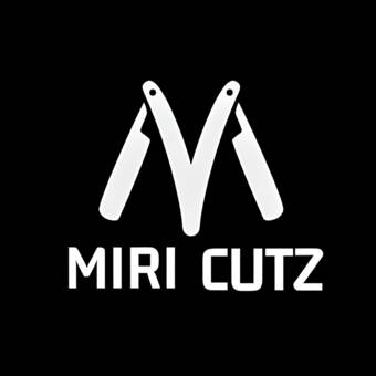 次のアバター： Miroslav