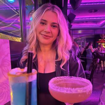 The avatar of Sophie