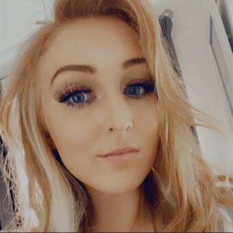 Hayleypseudoportretas