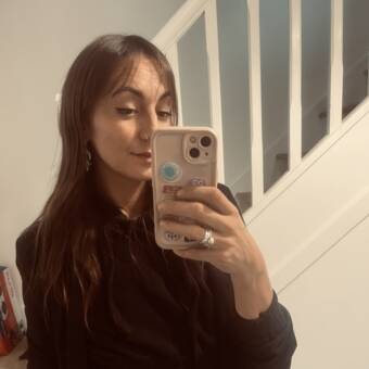 Henkilön Danielle avatar