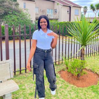 Henkilön Angeline avatar