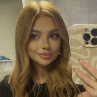 次のアバター： Chayla