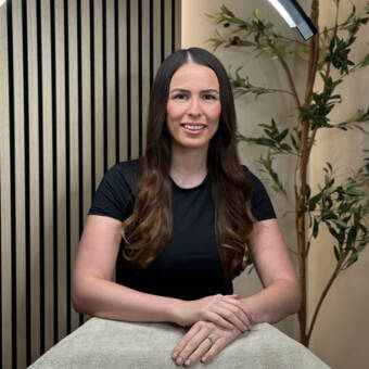 الصورة الرمزية لـ Alice