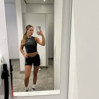 Henkilön Saffron avatar