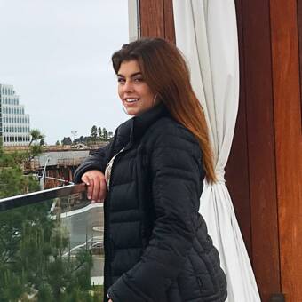 The avatar of Kelsey