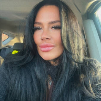 Henkilön Charlie avatar