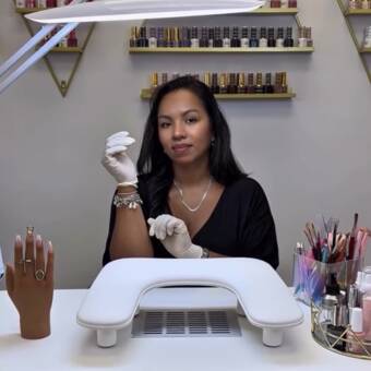 Аватарът на Uxua