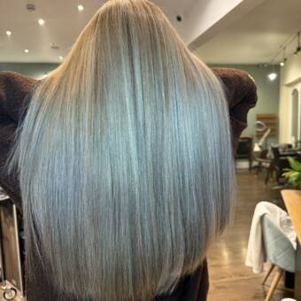 Avatarul lui Karolina