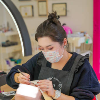 The avatar of Shelly