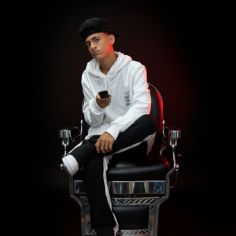 The avatar of Manuel