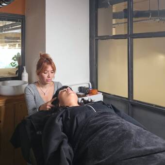 次のアバター： Natalia